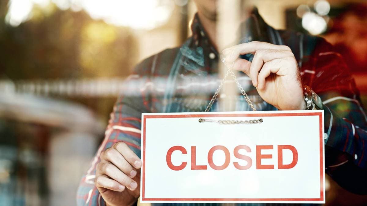 Popular Sports Bar Restaurant Chain Quietly Closes Another Location